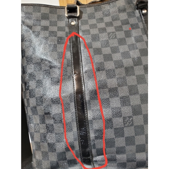 Louis Vuitton Graphite Tadao Tote - Picture 7 of 14